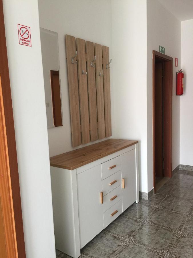 Apartments With A Parking Space Kastel Kambelovac, Kastela - 15480 Exterior foto